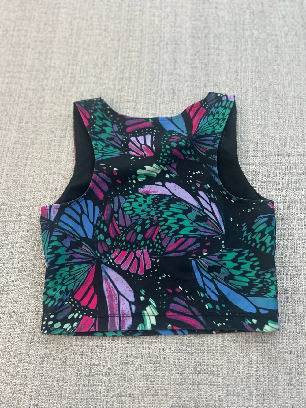 Xersion Black Active Crop Top & Pant Teal, Purple & Pink Butterfly Print. Size 6